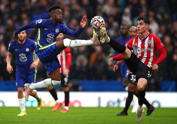 布阵上展现 布阵上展现